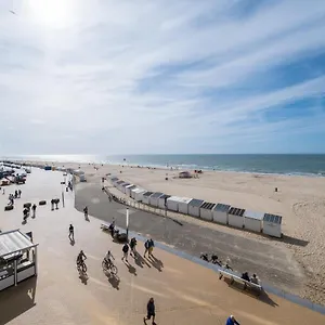 2 Bedrooms With Magnificent Seaview And Free Parking Ostende